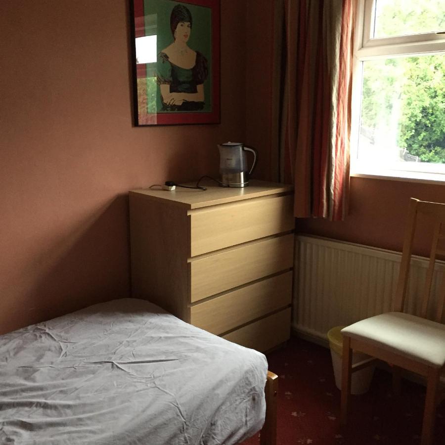 Hotel 5 Ravenhurst Drive Walsall Ngoại thất bức ảnh